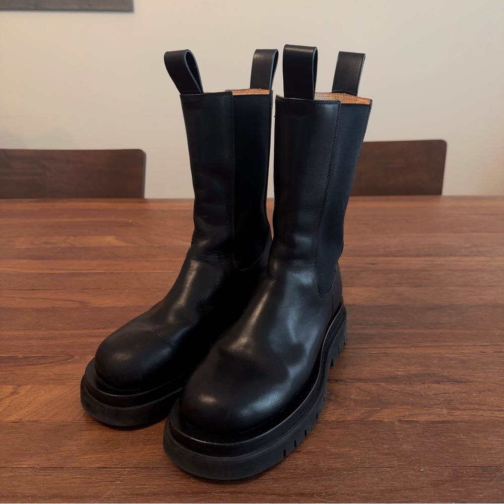 Bottega Veneta Black Classic Leather Chunky Platform Mid Calf Combat Boots 38